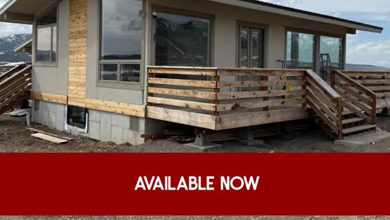 2 Beds 2 Baths – House